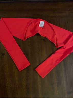 Tiger Friday At The Barre Shrug in Cherry